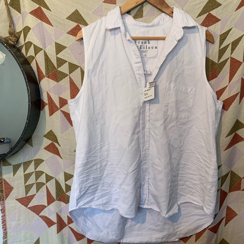 Frank & Eileen Sleeveless White Button Down